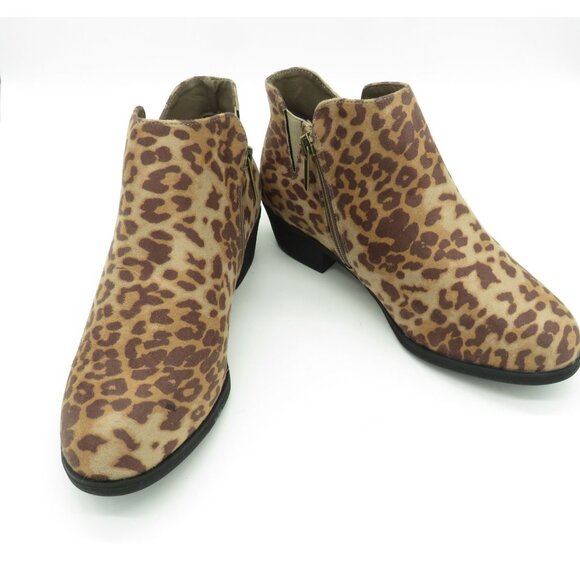 Cloud Walker Leopard Print Ankle Boots Size 7 Faux Suede Side Zipper NEW - Picture 6 of 7